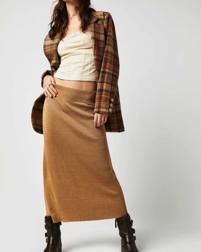 Front of a model wearing a size L Golden Hour Midi Skirt In Tan in Tan by Free People. | dia_product_style_image_id:354424